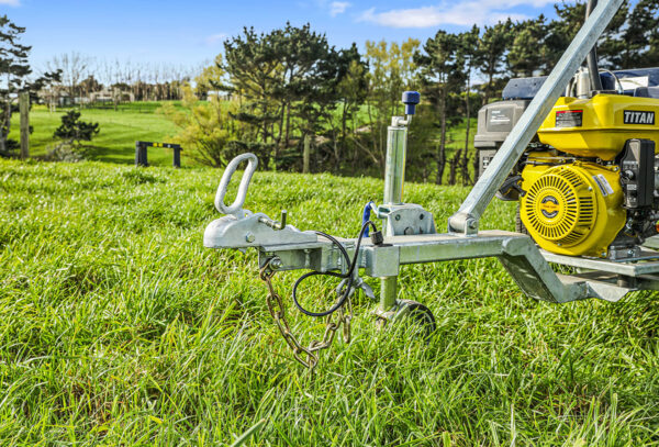 Economy Woodsplitter towbar